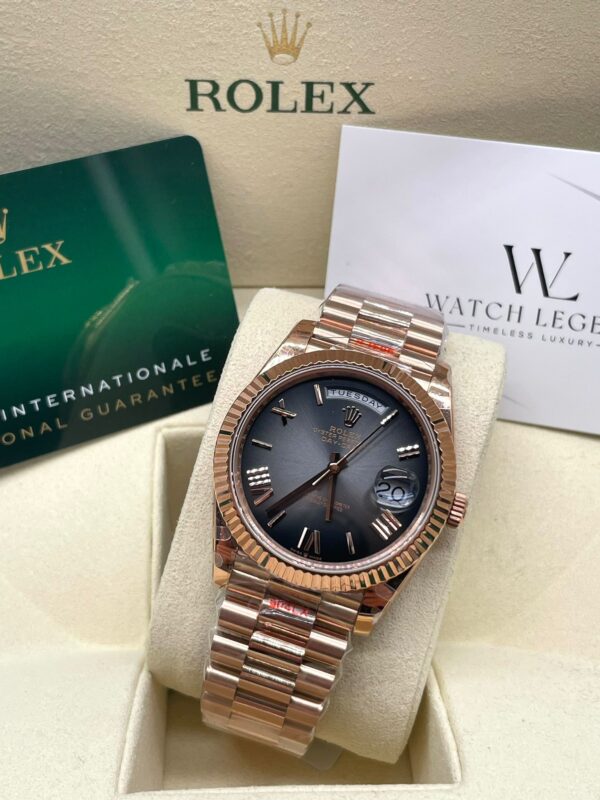 Rolex Day-Date Ombre black Rosé Gold 40MM Super